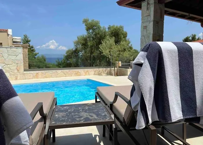Sunny Seaside Villa-90 M From Βίλα *