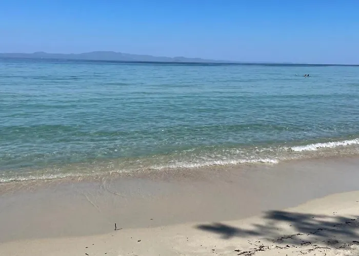 Sunny Seaside Villa-90 M From Βίλα