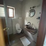 Sunny Seaside Villa-90 M From Kriopigi