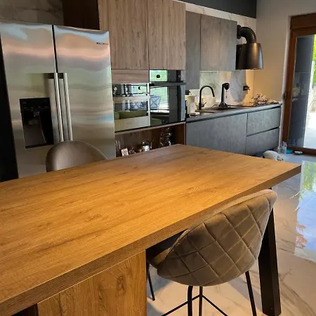 Villa Sunny Seaside Villa-90 M From