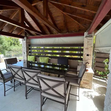 Sunny Seaside Villa-90 M From Kriopigi