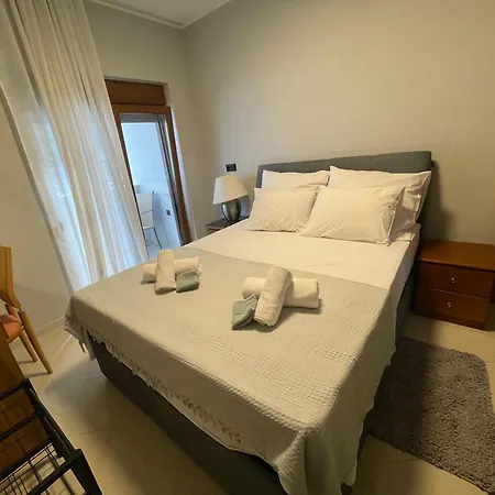 Sunny Seaside Villa-90 M From