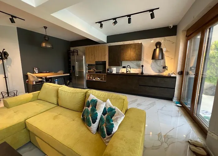 Sunny Seaside Villa-90 M From