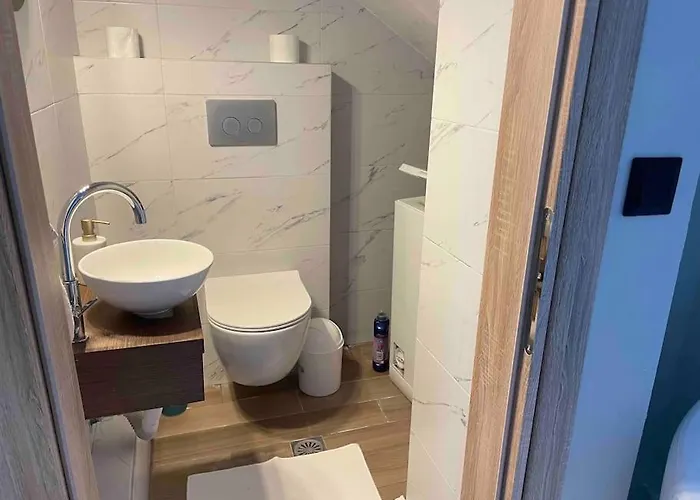 Sunny Seaside Villa-90 M From Vilă Kriopigi