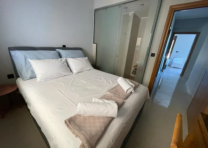 Sunny Seaside Villa-90 M From *