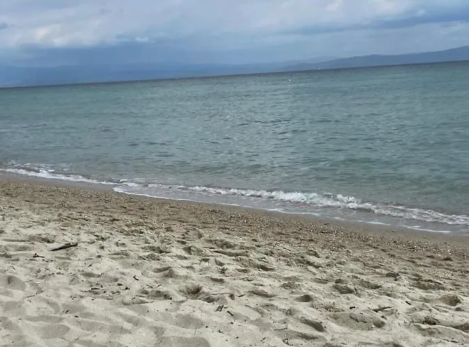 Vilă Sunny Seaside Villa-90 M From